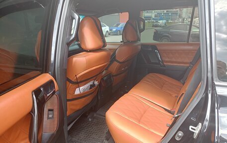 Toyota Land Cruiser Prado 150 рестайлинг 2, 2013 год, 3 190 000 рублей, 11 фотография