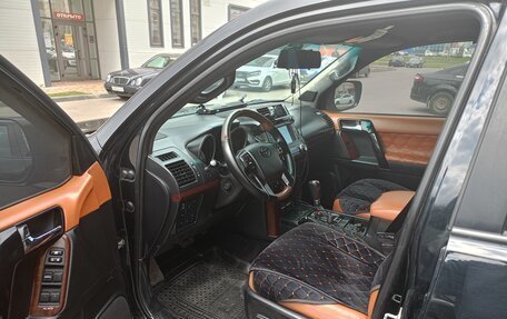Toyota Land Cruiser Prado 150 рестайлинг 2, 2013 год, 3 190 000 рублей, 9 фотография