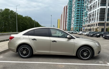 Chevrolet Cruze II, 2011 год, 750 000 рублей, 8 фотография