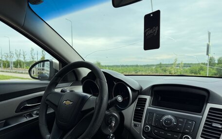 Chevrolet Cruze II, 2011 год, 750 000 рублей, 11 фотография
