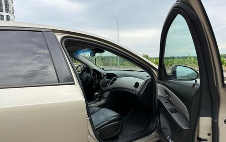 Chevrolet Cruze II, 2011 год, 750 000 рублей, 13 фотография