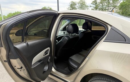 Chevrolet Cruze II, 2011 год, 750 000 рублей, 14 фотография