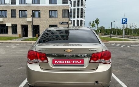 Chevrolet Cruze II, 2011 год, 750 000 рублей, 6 фотография