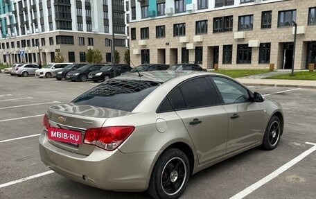 Chevrolet Cruze II, 2011 год, 750 000 рублей, 7 фотография