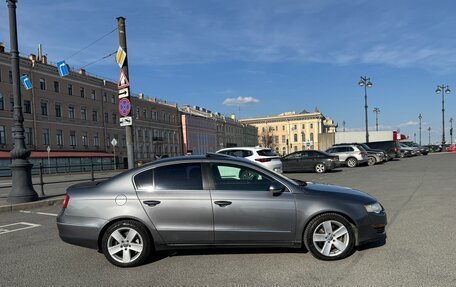 Volkswagen Passat B6, 2008 год, 615 000 рублей, 2 фотография