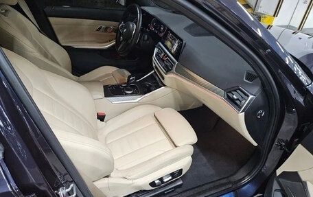 BMW 3 серия, 2021 год, 2 765 000 рублей, 10 фотография