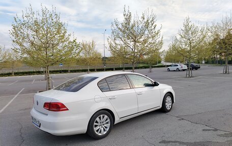 Volkswagen Passat B7, 2012 год, 900 000 рублей, 5 фотография