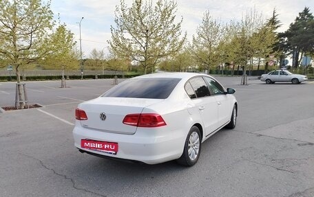 Volkswagen Passat B7, 2012 год, 900 000 рублей, 4 фотография