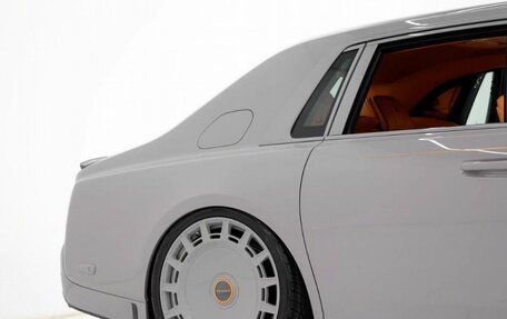 Rolls-Royce Phantom VIII, 2024 год, 113 000 000 рублей, 5 фотография