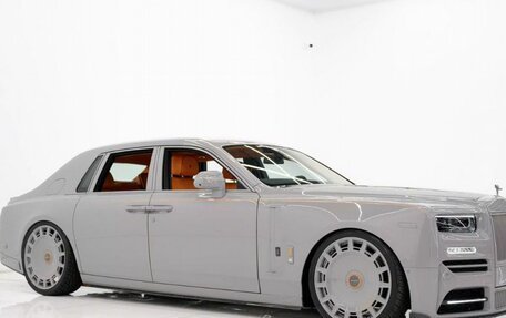 Rolls-Royce Phantom VIII, 2024 год, 113 000 000 рублей, 4 фотография