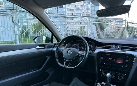 Volkswagen Passat B8 рестайлинг, 2017 год, 1 949 000 рублей, 11 фотография