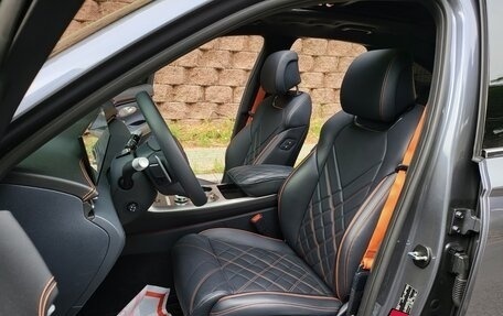 Genesis GV70, 2024 год, 5 290 000 рублей, 8 фотография