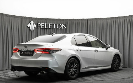 Toyota Camry, 2022 год, 3 690 000 рублей, 5 фотография
