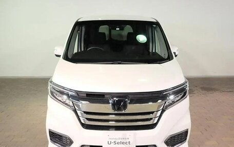 Honda Stepwgn IV, 2021 год, 2 045 000 рублей, 5 фотография