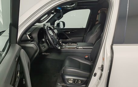 Lexus LX, 2022 год, 19 450 000 рублей, 21 фотография