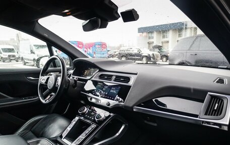 Jaguar I-Pace I, 2019 год, 3 989 000 рублей, 10 фотография