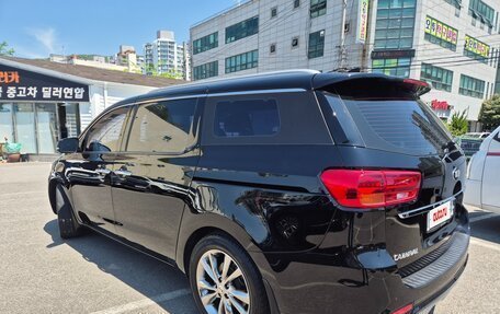 KIA Carnival III, 2021 год, 2 050 013 рублей, 6 фотография