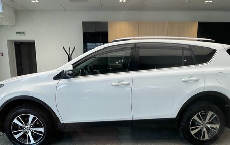 Toyota RAV4, 2019 год, 2 599 000 рублей, 7 фотография