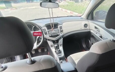 Chevrolet Cruze II, 2012 год, 790 000 рублей, 8 фотография