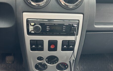 Renault Logan I, 2006 год, 290 000 рублей, 11 фотография