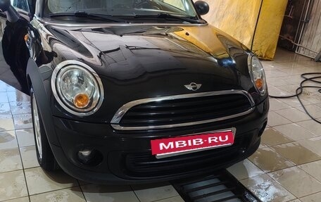 MINI Hatch, 2011 год, 1 200 000 рублей, 11 фотография
