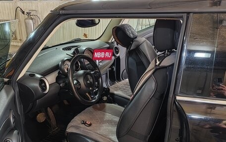 MINI Hatch, 2011 год, 1 200 000 рублей, 19 фотография