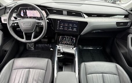 Audi e-tron Sportback I, 2022 год, 5 170 000 рублей, 4 фотография
