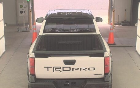 Toyota Tacoma, 2025 год, 9 900 000 рублей, 13 фотография