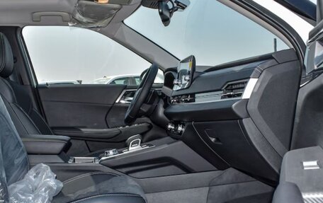 Mitsubishi Outlander, 2025 год, 3 990 000 рублей, 12 фотография