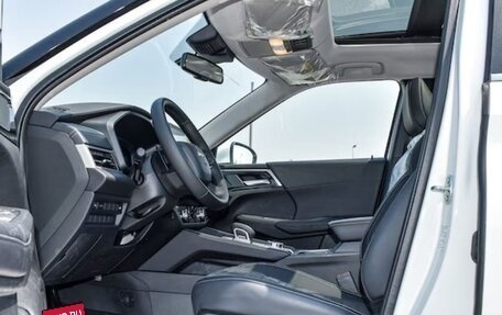 Mitsubishi Outlander, 2025 год, 3 990 000 рублей, 8 фотография