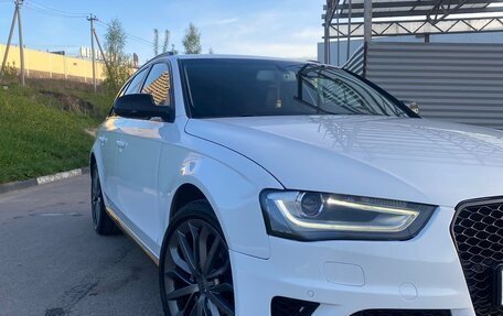 Audi A4, 2013 год, 1 200 000 рублей, 10 фотография