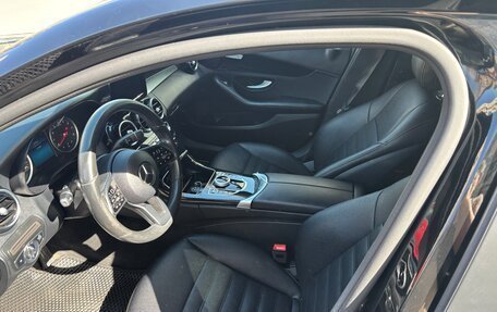 Mercedes-Benz C-Класс, 2018 год, 2 343 500 рублей, 1 фотография