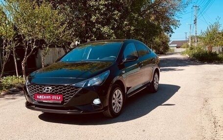 Hyundai Solaris II рестайлинг, 2020 год, 1 530 000 рублей, 1 фотография