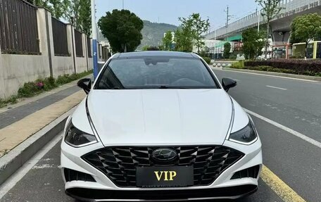 Hyundai Sonata VIII, 2022 год, 1 500 100 рублей, 2 фотография