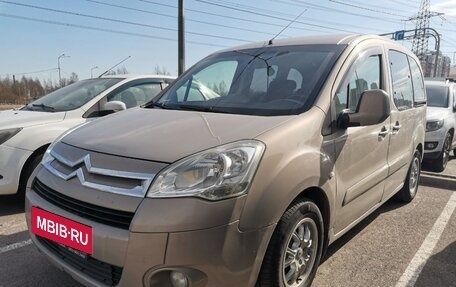 Citroen Berlingo II рестайлинг, 2010 год, 700 000 рублей, 3 фотография