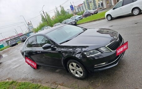 Skoda Octavia, 2020 год, 1 820 000 рублей, 2 фотография