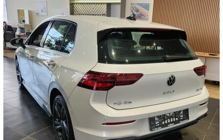 Volkswagen Golf VIII, 2024 год, 4 100 000 рублей, 2 фотография
