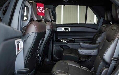 Ford Explorer VI, 2023 год, 8 999 999 рублей, 18 фотография