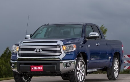 Toyota Tundra II, 2021 год, 5 900 000 рублей, 1 фотография