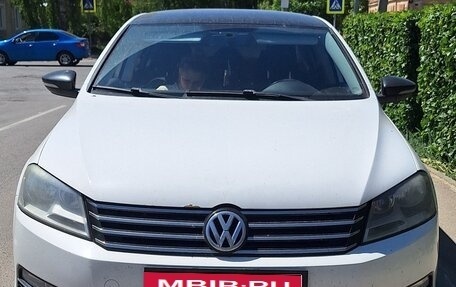 Volkswagen Passat B7, 2011 год, 925 000 рублей, 1 фотография