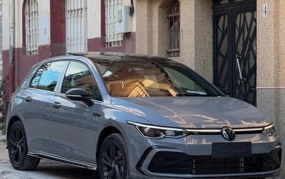 Volkswagen Golf VIII, 2022 год, 2 220 000 рублей, 1 фотография