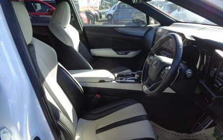 Lexus NX, 2022 год, 4 095 000 рублей, 10 фотография
