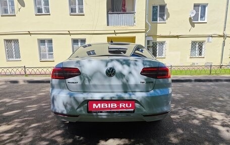 Volkswagen Passat B8 рестайлинг, 2015 год, 1 590 000 рублей, 7 фотография