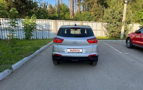 Hyundai Creta I рестайлинг, 2018 год, 1 560 000 рублей, 6 фотография
