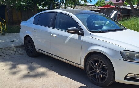 Volkswagen Passat B7, 2011 год, 925 000 рублей, 6 фотография