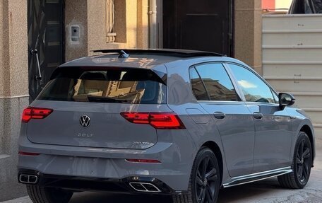 Volkswagen Golf VIII, 2022 год, 2 220 000 рублей, 3 фотография