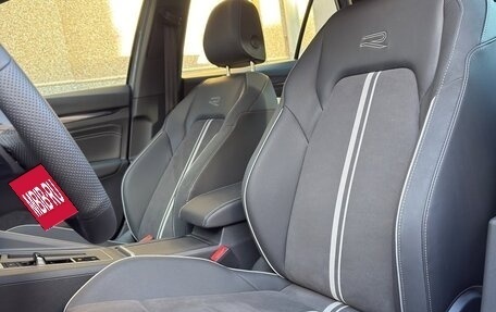 Volkswagen Golf VIII, 2022 год, 2 220 000 рублей, 9 фотография