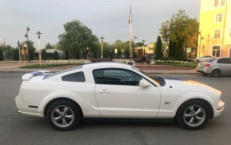Ford Mustang VI рестайлинг, 2008 год, 2 200 000 рублей, 8 фотография