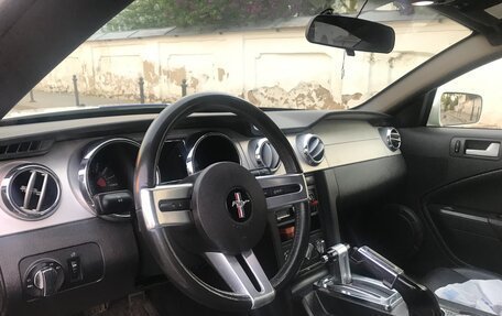 Ford Mustang VI рестайлинг, 2008 год, 2 200 000 рублей, 9 фотография
