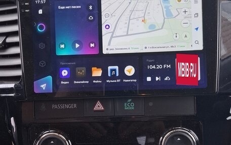 Mitsubishi Outlander III рестайлинг 3, 2022 год, 3 950 000 рублей, 2 фотография